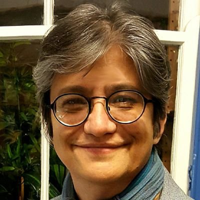 Arabic to English translator, mad about books, music and language.