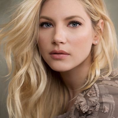 An Immortal Shield Maiden ~most call it a blessing, some call it a curse. Me? I call my life.
Fandomless OC / 18+ \ MDNI NSFW/
Dark themes ahead.
#DSVerse