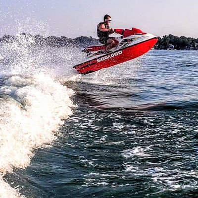 RyanBeachey's profile picture. I want a ferrari thats all!!