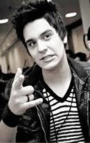 Para todas as pessoas que consideram o Luan Santana como Um Super Heroi e o melhor de todos FOLLOW-ME ~LUAN Seguiu 01/03/11~