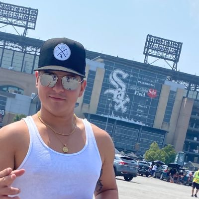 CHRIS_pycream's profile picture. I own a pair of Jordan Bred 11’s