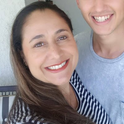 CintiaEllwanger's profile picture. Psicóloga