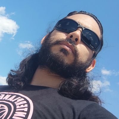 Un ente más en el mundo, buscando su lugar, encontrando su camino.