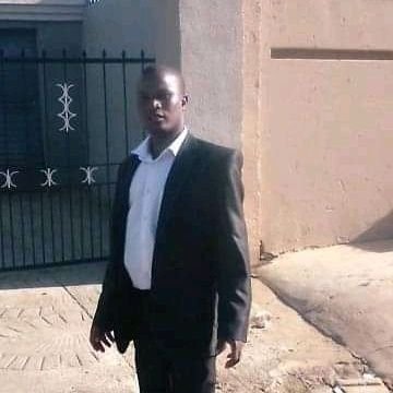 LekoaTankiso's profile picture. 