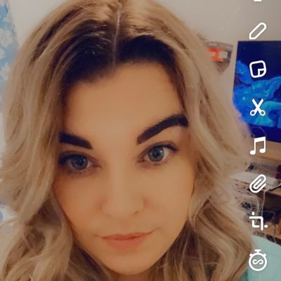 The name is Stephanie. Gaming is my JAM. Check out my TikTok for more gaming clips! https://t.co/9LRaCPoh4V