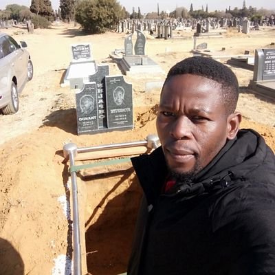 M a Goals Digger Deeper Entrepreneur Business Minded Leadership @Nkgweng's Group Services🇿🇦 Tombstone Phutikolobenkgweng@gmail.com