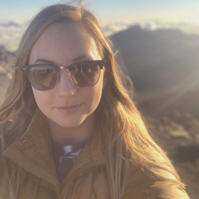 julessmart3's profile picture. 33 // ca