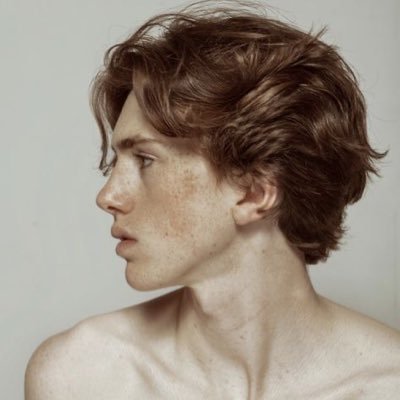 cheerup90585544's profile picture. 19 y.o.