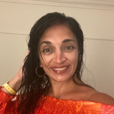 Wife, Mother, Pediatrician. Associate Professor of Pediatrics. Empowering moms in the #4thTrimester. Author of “Return To You: A Postpartum Plan for Moms”