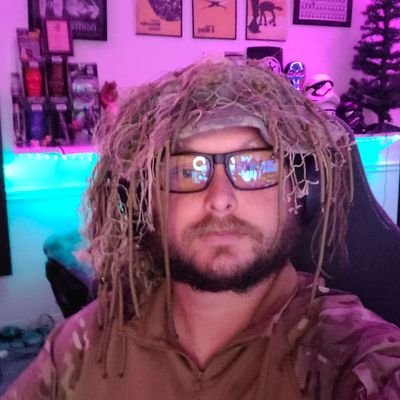 Just a dude dressed as a dude, playing another dude.
https://t.co/6K0LRJ8F0f
Contact: Thagrassyman@gmail.com