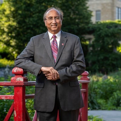 Albert O. Nicholas Dean of the Wisconsin School of Business (@UWBusiness)|Digital Economy Expert|Executive Speaker|Educator
