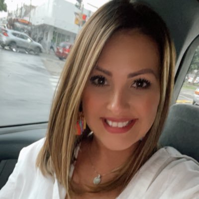 Cynthia Martinez Profile