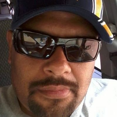 LuisRub39210897's profile picture. Love having fun