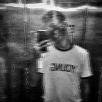 rajeessshhhh_'s profile picture. 