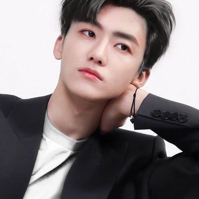 jaeminnadream's profile picture. parts of nct dream
maybe I look very calm but I can make you shout my name under the pleasure I give to you.