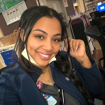 Momma // I enjoy going to the gym, music concerts movies/music of all kind // a patriot who loves to save lives I love what I do 🤓 #texan #Godblessnurses