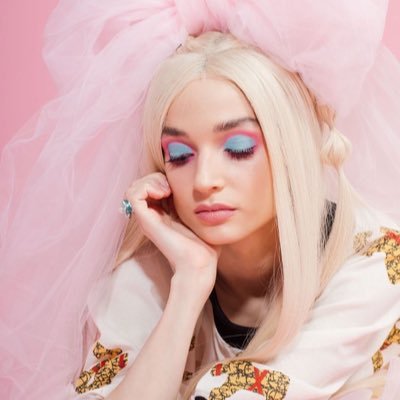 Daily posts of Poppy gifs and videos. Will follow all Poppyseeds. 🎀Not the owner of any video posted. Not associated with Poppy.