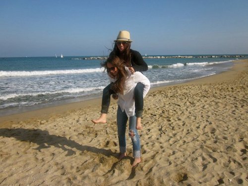 DaniN11's profile picture. 