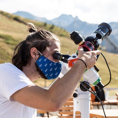 Amateur astronomer and PhD student in Astrophysics, I study Exoplanets while drinking too much coffee. I also like critical thinking and science in general.