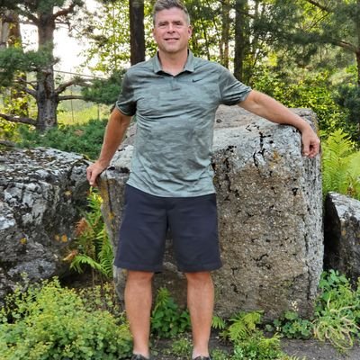 Rosscoex's profile picture. Retired anti corruption advocate, and admirer of rational thought.