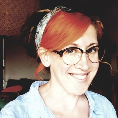 Hortic designer grower. Bookseller @highstbooks Molecatcher. Quarry stonework, Rivelin Valley. Countryside mgt Farm labour Ind Revolution. Deaf.
Bees.Lurchers.