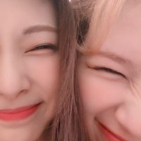 Tzu's left dimple(@nadyachristy_) 's Twitter Profile Photo