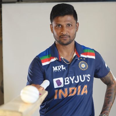 Professional Cricketer , India  , Karnataka , Mysuru warriors ,  Lucknow Super Giants