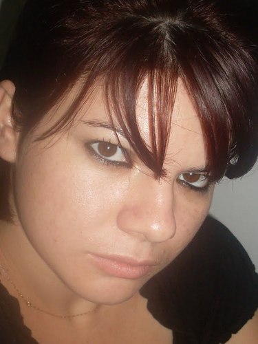 ♥♥♥♥♥Talvez eu seja apenas mais um talvez, tentando ser certeza. Tentando ser para sempre, e parando sempre pela metade. ♥♥♥♥♥