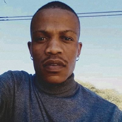 KNOW YHO WORTH||| IT'S ALL LOVE ❤|||@trvisXX BIGGEST FAN|||@ArsenalFc|||@RealMadridFc||| ☆☆☆
LOVER OF FOOD @Vans FIEND 💞 self-made chef👨🏿🍳
