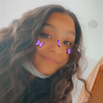 flores_yariliz's profile picture. • Track / Volleyball / Karate • • Anime •