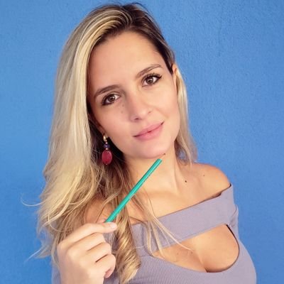 fromamandaslife's profile picture. 