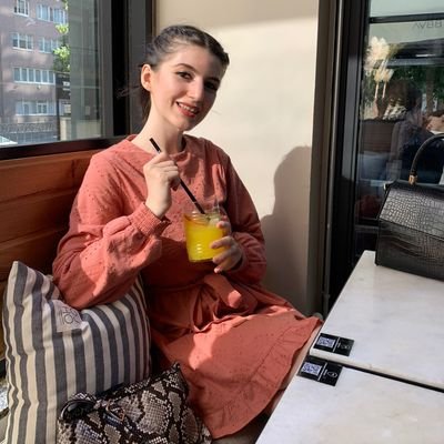 Beyza_INNA's profile picture. inspire people