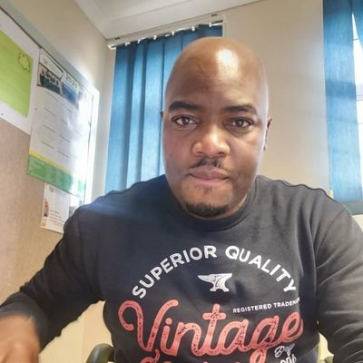 RealMan_dee's profile picture. Live ❤️laugh 💛love💙