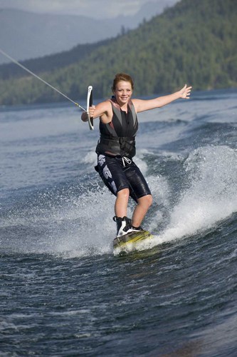 We offer Wakeboarding, Water Skiing, Wakesurfing, Boat Tours, Jet Skis, Stand Up Paddle Boards, and Kayaks.