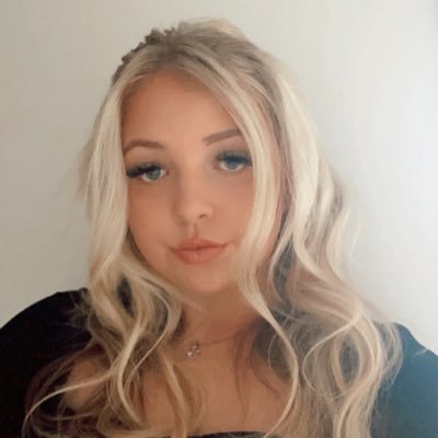 amy_daniels15's profile picture. 