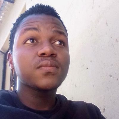 ChomaFrans's profile picture. I Don't Have Time For Nincompoop People Coz They Exasperate Me☺️❤️