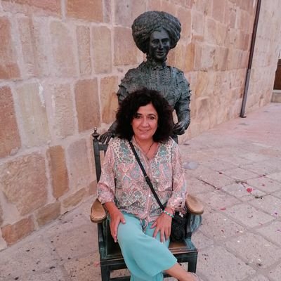 3 decadas de profesora de ciclos formativos en Cataluña. Espero acabar en Soria. No me gusta el sistema. Soy rebelde