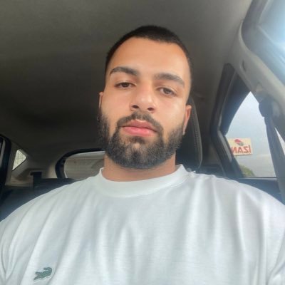 hakimtanriverdi's profile picture. 