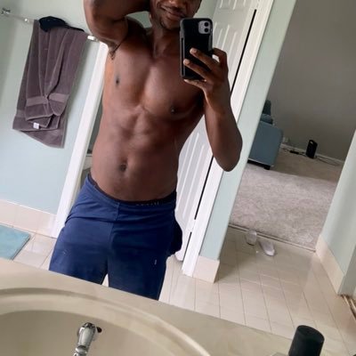 Free spirit. Straight. Here for fun. Secret account. DMs Open 🙋🏿‍♂️