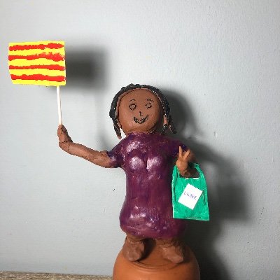 Som un grup dones que treballem per les dones de la nostra societat