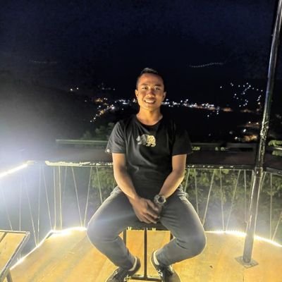 Rjb25040414's profile picture. 