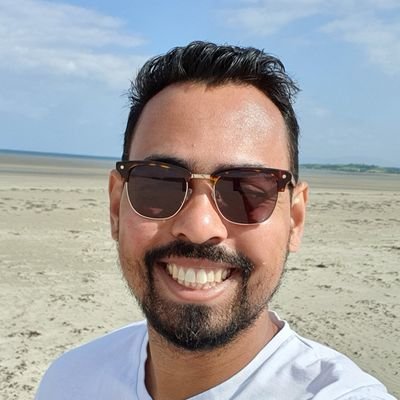 Entrepreneur at heart. Intrigued by human behaviour and love finding solutions to difficult problems.
Selling software. Working at Zendesk.
