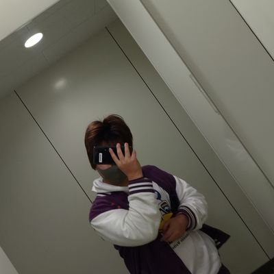 zIOIXAPJin2NbJ7's profile picture. 