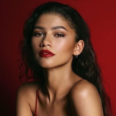 here to bring you all the best about the one and only zendaya ♥️