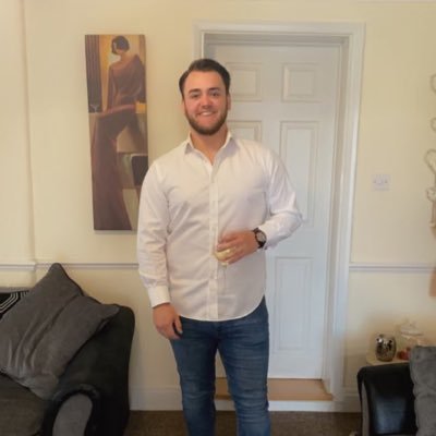 jordanlowe3's profile picture. ig: jordanlowe97