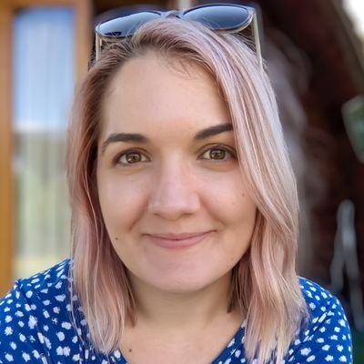 ffi_hughes's profile picture. Mostly just here for the memes ⚡ 
Graduate of Hanna-Barbera business school