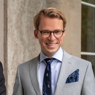 rob_eberhardt's profile picture. @felixjudhamburg