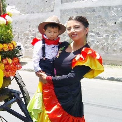 Mujer, Madre, Agricultora, Emprendedora y sobre todo Soñadora.