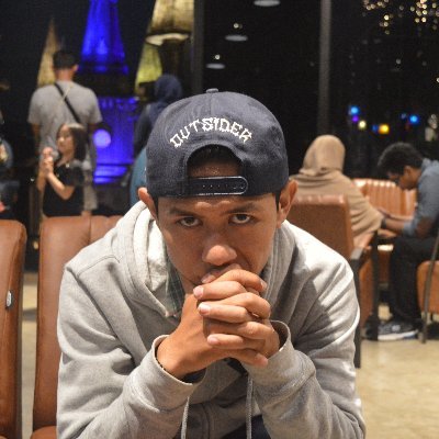 Line: 18diagung || You'll Never Walk Alone || Ig: Paldut_aldi