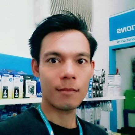 v2vnihVwCUC6Ro8's profile picture. 